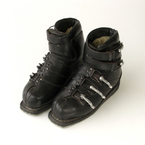 Chaussures ski ancienne - ski, a